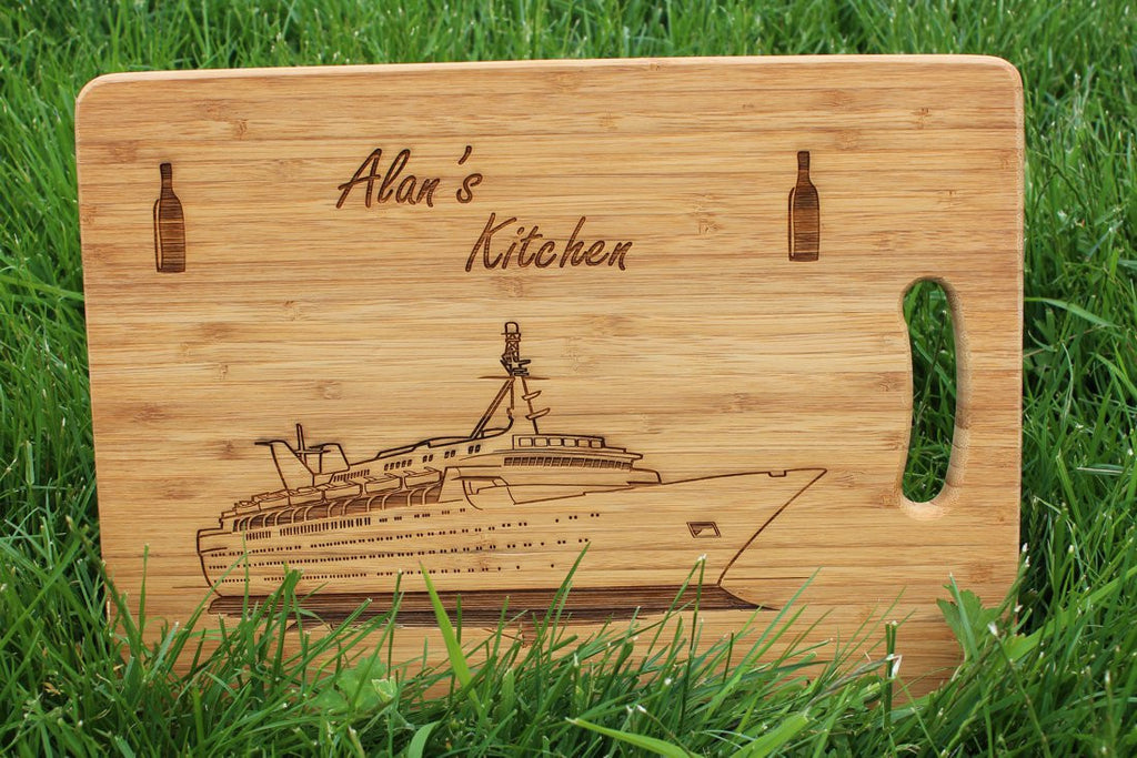  Chompboards.com - [product_type ] - 'Cruise Ship Holiday' Personalised Chopping Board